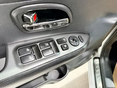 Kia Carens 2011, 152593 км, за 2700000 KRW - фото 8