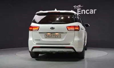 Kia Canival 2017, 192262 км, за 7500000 KRW - фото 4