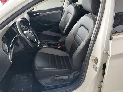 Volkswagen Sagitar 2022, 57900 км, за 69100 CNY - фото 15