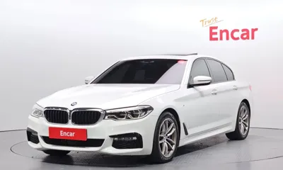 BMW 5-Series · 2017 год