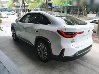 Nio EC6 2020, 73600 км, за 110195.08 CNY