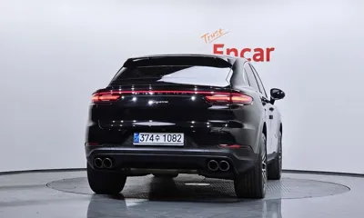 Porsche Cayenne 2023, 57008 км, за 99500000 KRW