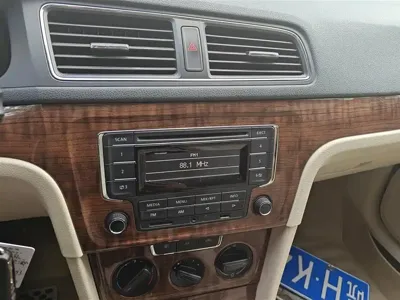 Volkswagen Lavida 2015, 81199 км, за 25800 CNY - фото 13