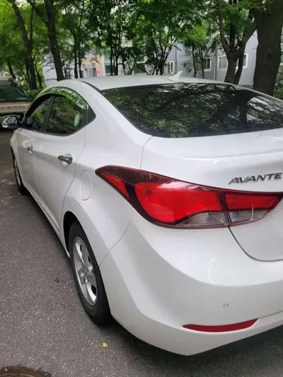 Hyundai Avante 2016, 84311 км, за 7000000 KRW - фото 5