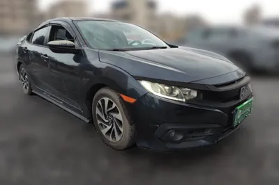 Honda Civic 2016, 87200 км, за 43554.59 CNY
