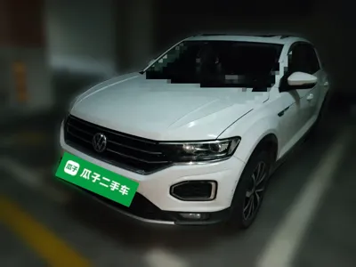 Volkswagen T-Roc 2018, 131800 км, за 61583.54 CNY - фото 1