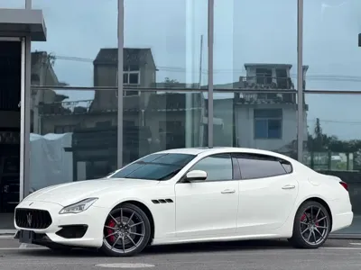 Maserati Quattroporte · 2022 год