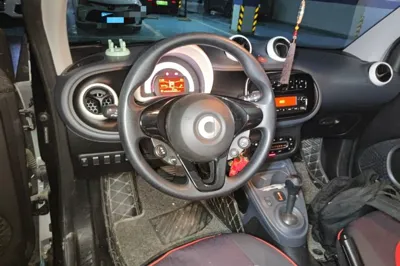 Smart Fortwo 2018, 32500 км, за 55209.99 CNY - фото 10