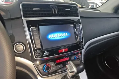 Haval M6 2019, 74500 км, за 41909.48 CNY - фото 15