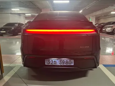 Tesla Model Y 2025, 12110 км, за 45760000 KRW - фото 4
