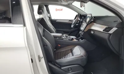 Mercedes-Benz GLE-Class 2018, 79095 км, за 39000000 KRW - фото 26