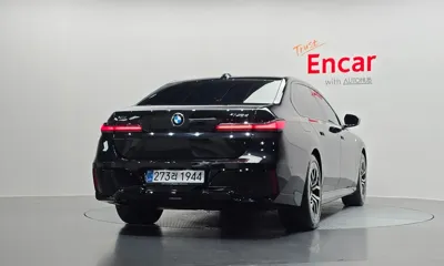 BMW 7-Series 2025, 6447 км, за 128900000 KRW
