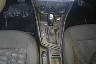 Volkswagen Lavida 2015, 116600 км, за 38299.88 CNY - фото 16