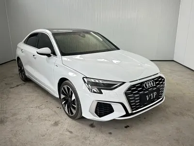 Audi A3 2022, 28000 км, за 142800 CNY