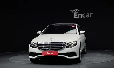 Mercedes-Benz E-Class 2019, 74994 км, за 30900000 KRW