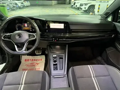 Volkswagen Golf 2023, 33000 км, за 135800 CNY - фото 9
