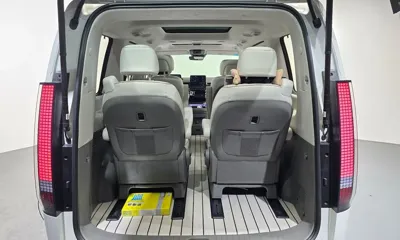 Hyundai Staria 2023, 34040 км, за 37900000 KRW - фото 20