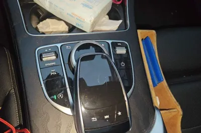 Mercedes-Benz C-Class 2017, 62400 км, за 94083.89 CNY - фото 14