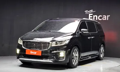 Kia Canival · 2019 год
