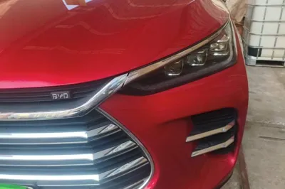 BYD Tang New Energy 2018, 95600 км, за 69959.94 CNY - фото 8