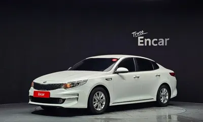 Kia K5 · 2018 год