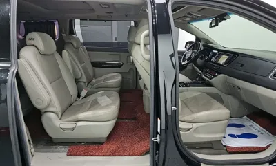 Kia Canival 2016, 120490 км, за 10990000 KRW - фото 11