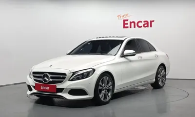 Mercedes-Benz C-Class · 2017 год