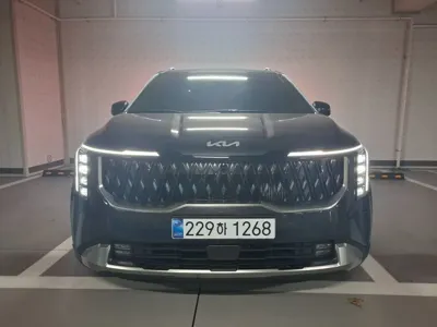Kia Canival · 2025 год