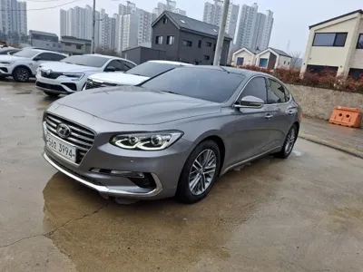 Hyundai Grandeur 2018, 222657 км, за 27000000 KRW