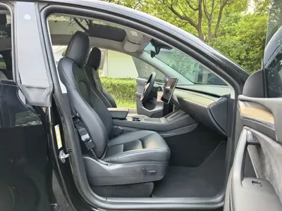 Tesla Model Y 2022, 108000 км, за 139800 CNY - фото 13