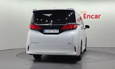 Toyota Alphard 2025, 10255 км, за 113000000 KRW