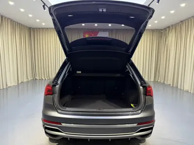 Audi Q3 2022, 43000 км, за 185799 CNY - фото 8