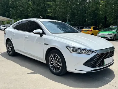 BYD Qin Plus 2024, 35000 км, за 65000 CNY