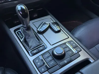 Hyundai Genesis 2016, 122748 км, за 12900000 KRW - фото 9