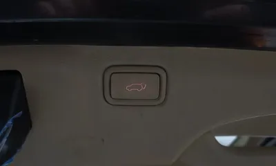 Kia Canival 2017, 166107 км, за 10500000 KRW - фото 33