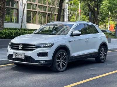Volkswagen T-Roc · 2021 год