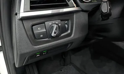 BMW 3-Series 2018, 103120 км, за 15500000 KRW - фото 19