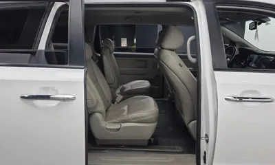 Kia Canival 2019, 156450 км, за 8600000 KRW - фото 11