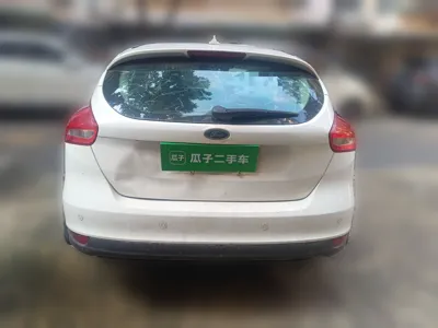 Ford Focus 2015, 101700 км, за 45136.66 CNY