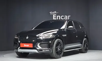 Jaguar F-Pace · 2017 год