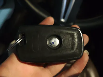 BMW 3 Series 2015, 190000 км, за 57143.73 CNY - фото 9