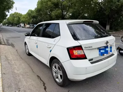 Skoda Fabia 2016, 90000 км, за 25800 CNY - фото 6