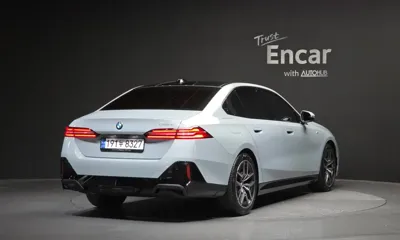 BMW 5-Series 2024, 21116 км, за 62000000 KRW