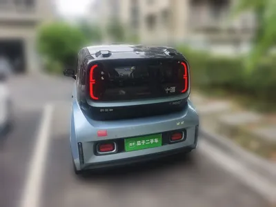Baojun E300 2020, 30500 км, за 34806.31 CNY - фото 3