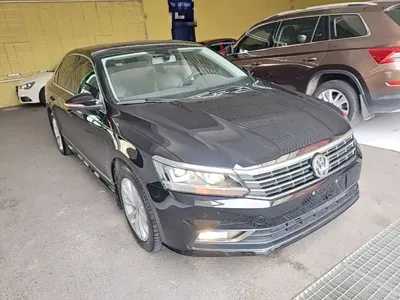 Volkswagen Passat 2019, 91199 км, за 66600 CNY