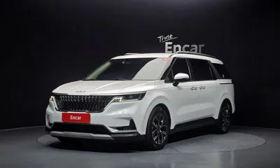 Kia Canival · 2023 год