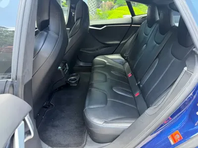 Tesla Model S 2017, 126000 км, за 128000 CNY - фото 7