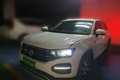 Volkswagen Tayron · 2020 год