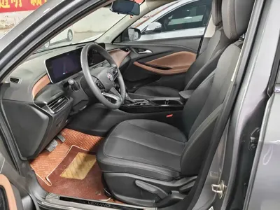 Buick Verano 2022, 48000 км, за 47800 CNY