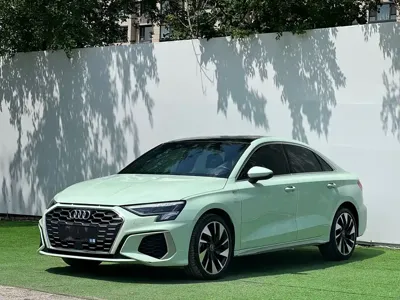 Audi A3 · 2022 год